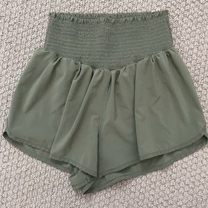Aerie HR shorts size L